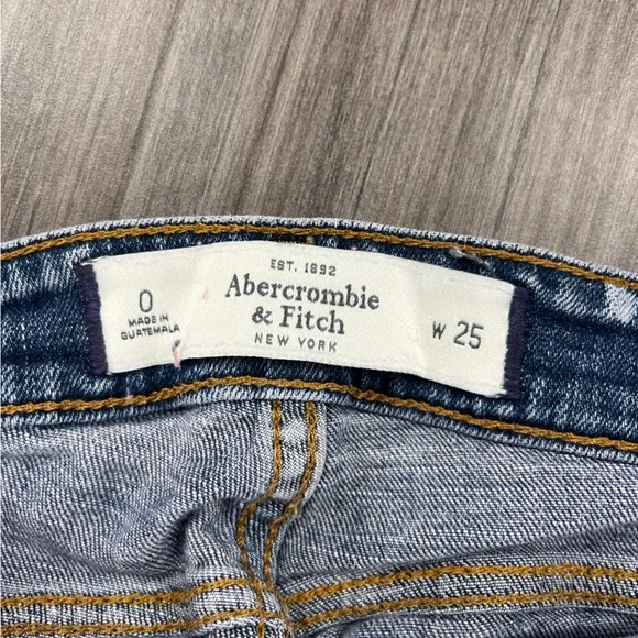 A&F jeans - Picture 2 of 2